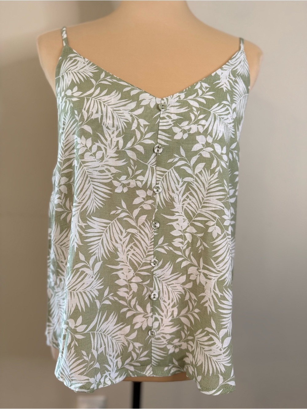 MINE tropical palm sleeveless crop top greenish gray/white M